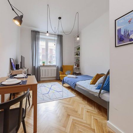 Canary Corner Studio City Centre Варшава Экстерьер фото