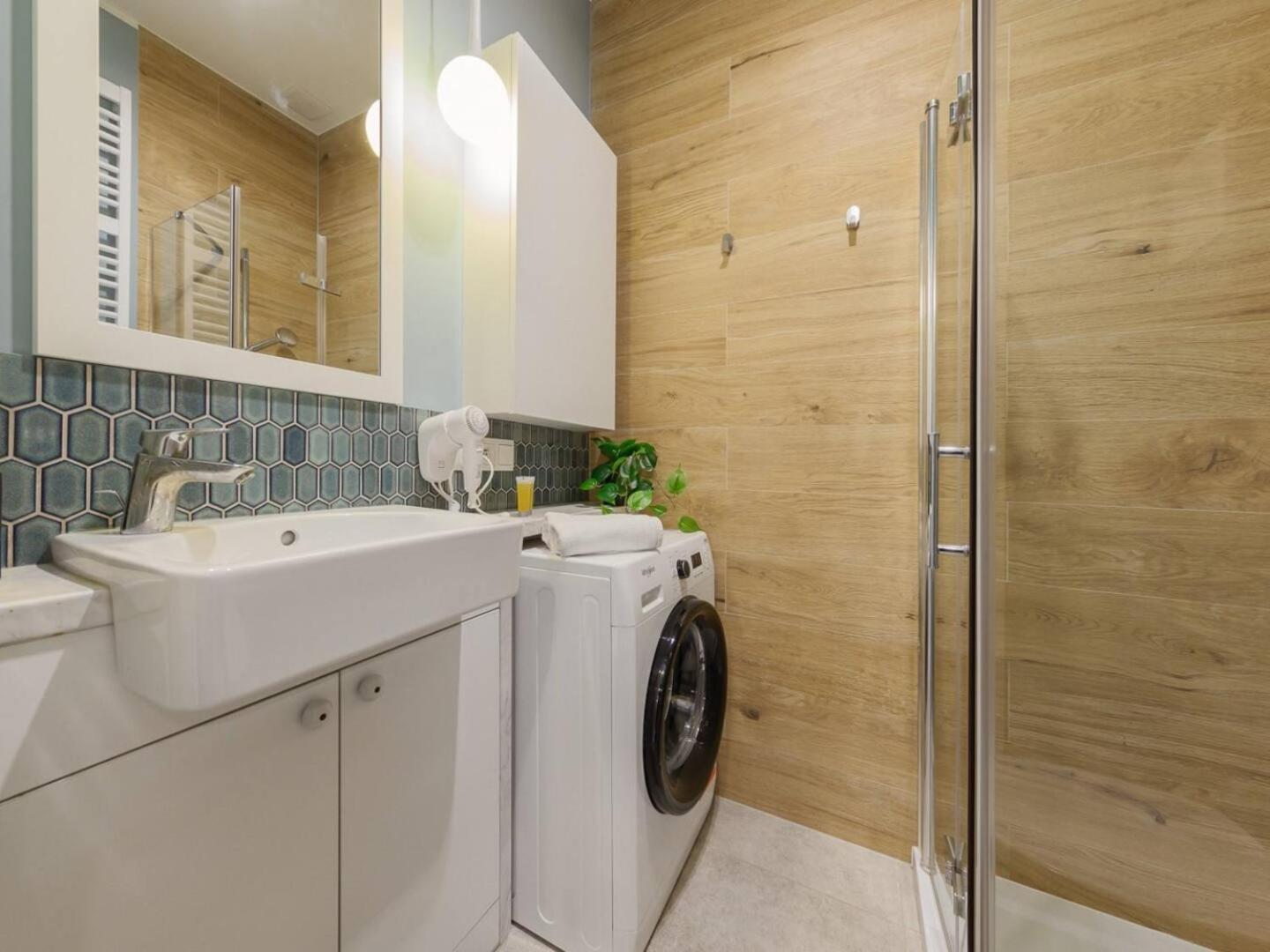 Canary Corner Studio City Centre Варшава Экстерьер фото