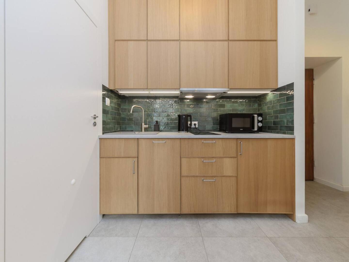 Canary Corner Studio City Centre Варшава Экстерьер фото
